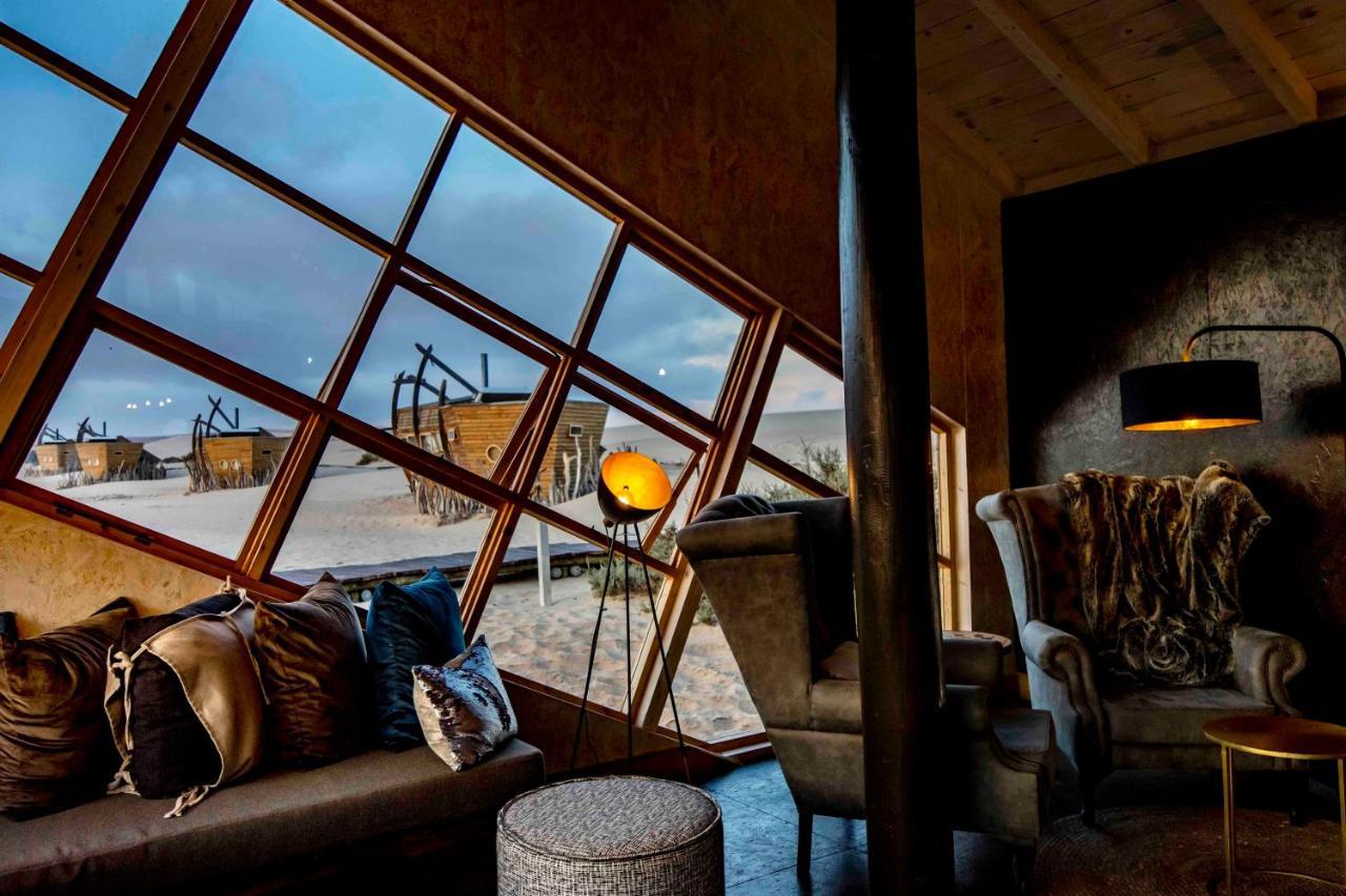 Shipwreck Lodge Mowebaai Екстер'єр фото