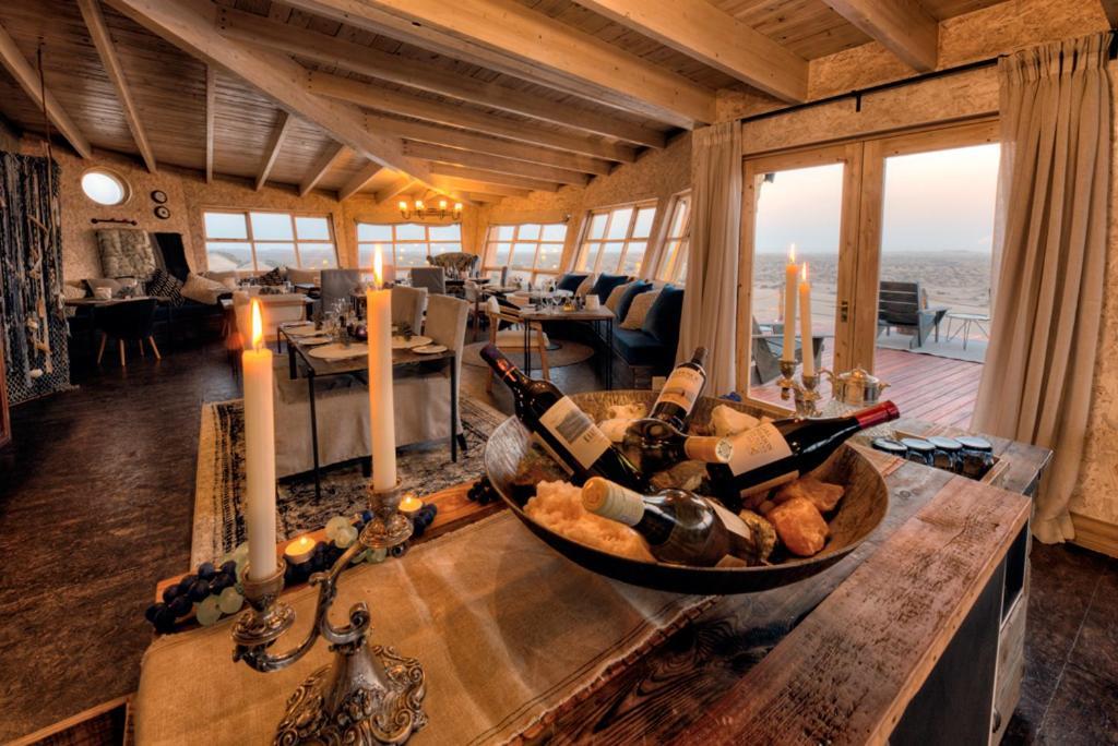 Shipwreck Lodge Mowebaai Екстер'єр фото